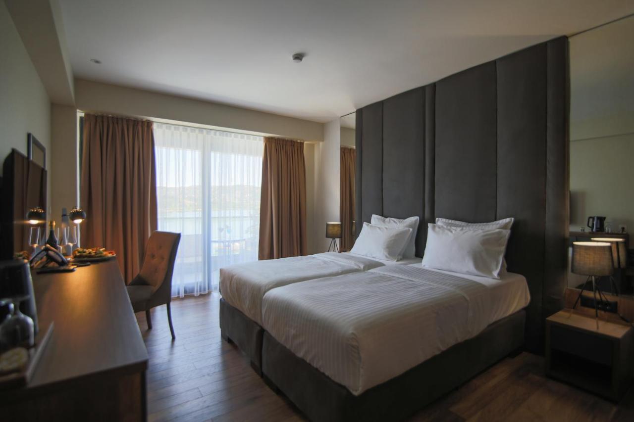 Glorius Hotel Veles Ngoại thất bức ảnh
